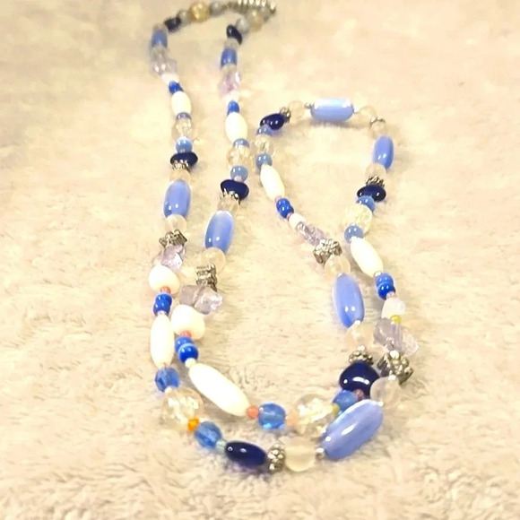 #519 BEAD necklace - Picture 3 of 4